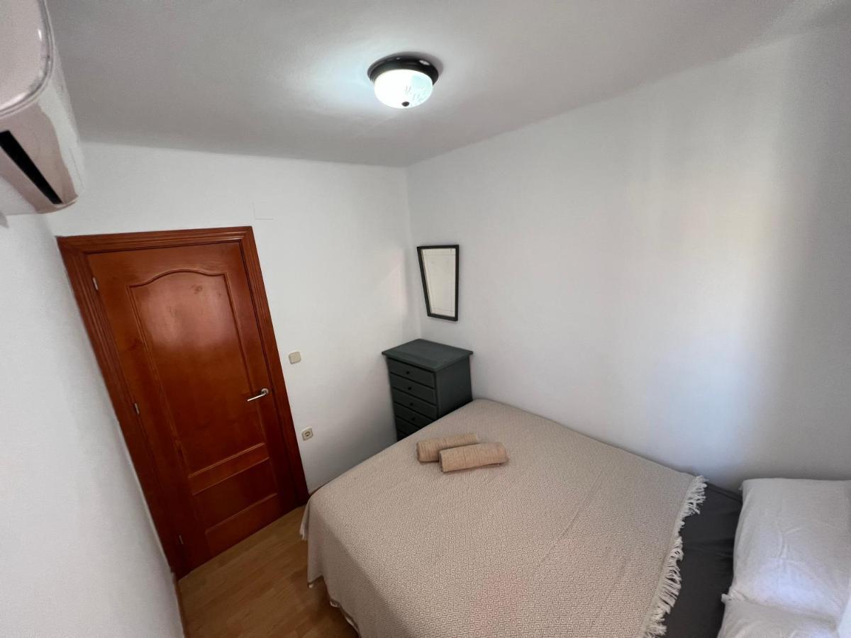 3 Bedrooms Apt With The Sea View Малага Экстерьер фото