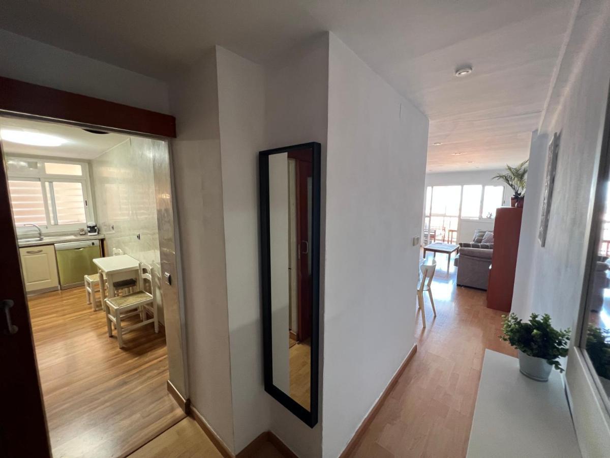 3 Bedrooms Apt With The Sea View Малага Экстерьер фото