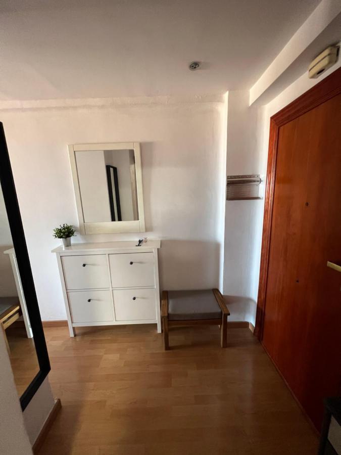 3 Bedrooms Apt With The Sea View Малага Экстерьер фото
